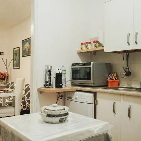דירה White House Centre